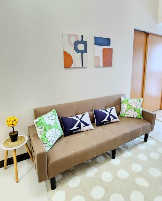 Cosy Executive 1 Bedroom Uptown Parksuites Ultra Fast Internet Manila Luaran gambar